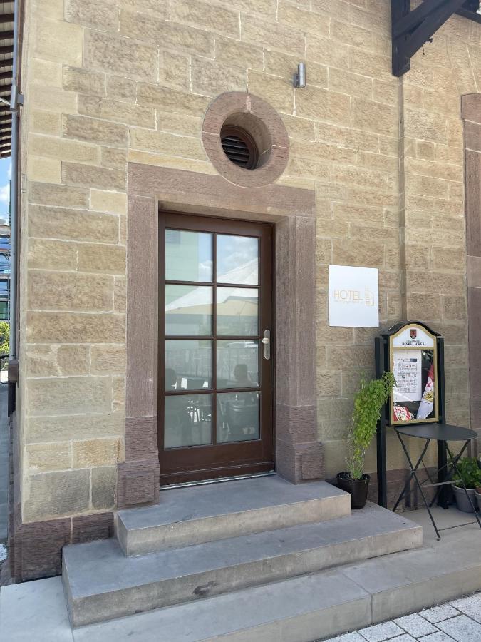 Hotel-Am-Bahnhof Stuttgart-Ditzingen Buitenkant foto